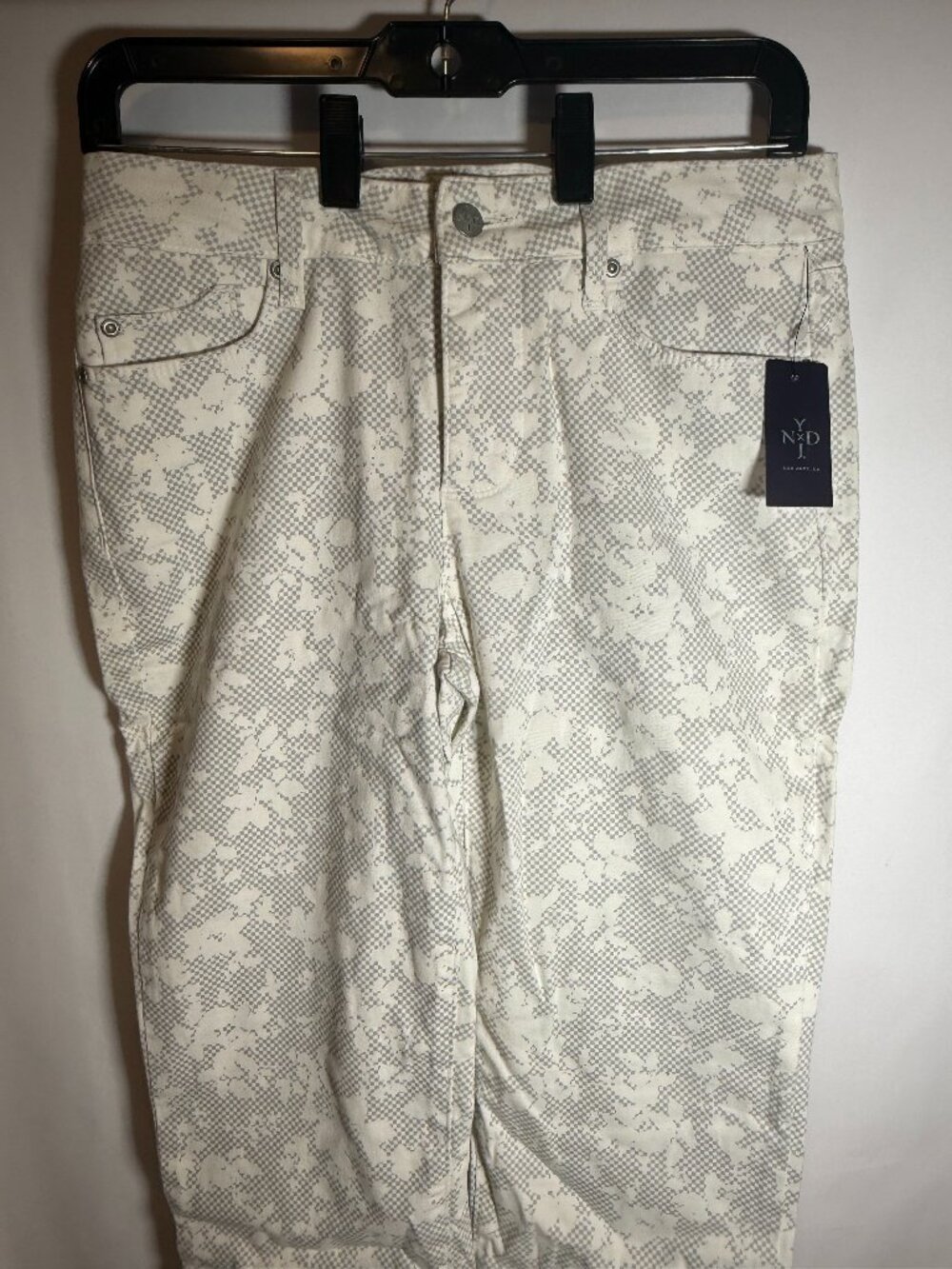 NYDJ Ankle Leg Jeans, Wht/Grey print, WM Size 4